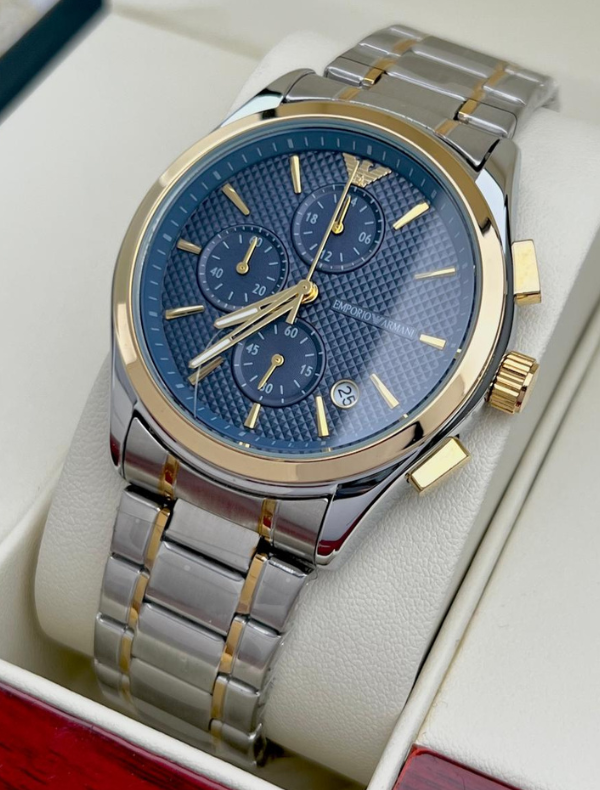 EMPORIO ARMANI - Metallic Majesty: Timepiece Elegance