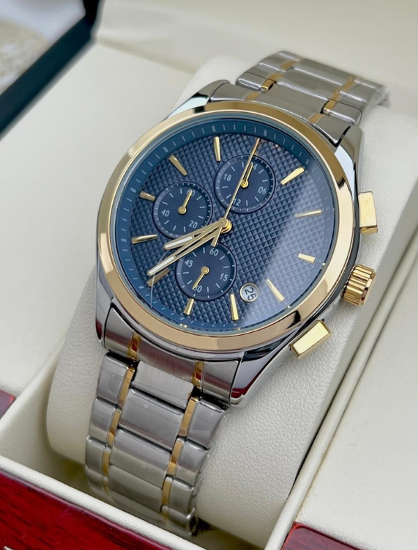 EMPOREO ARMANE - Metallic Majesty: Timepiece Elegance