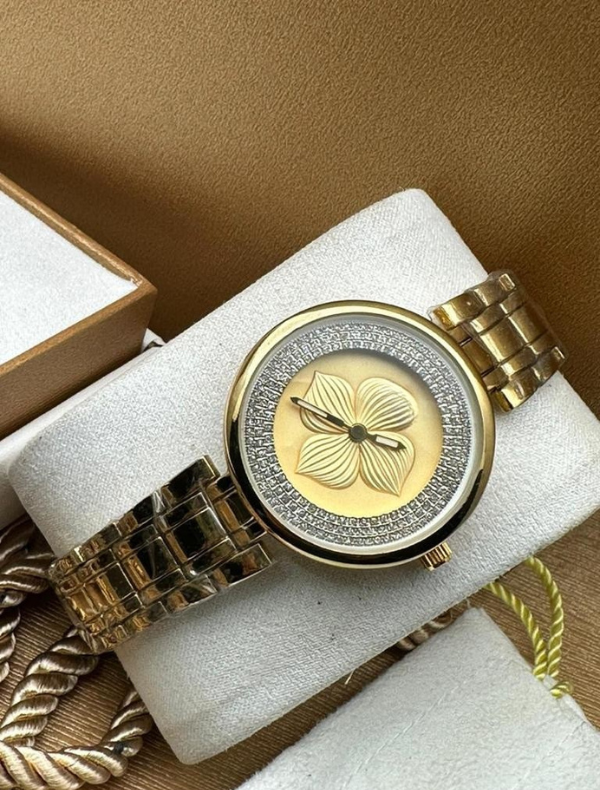 OMAGA - The Metal Watch Series For Her