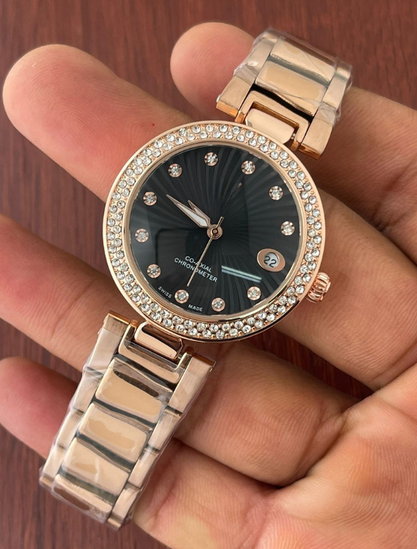 OMAGA LADYMATIC - The Metal Watch Series, Beyond Time, Beyond Style