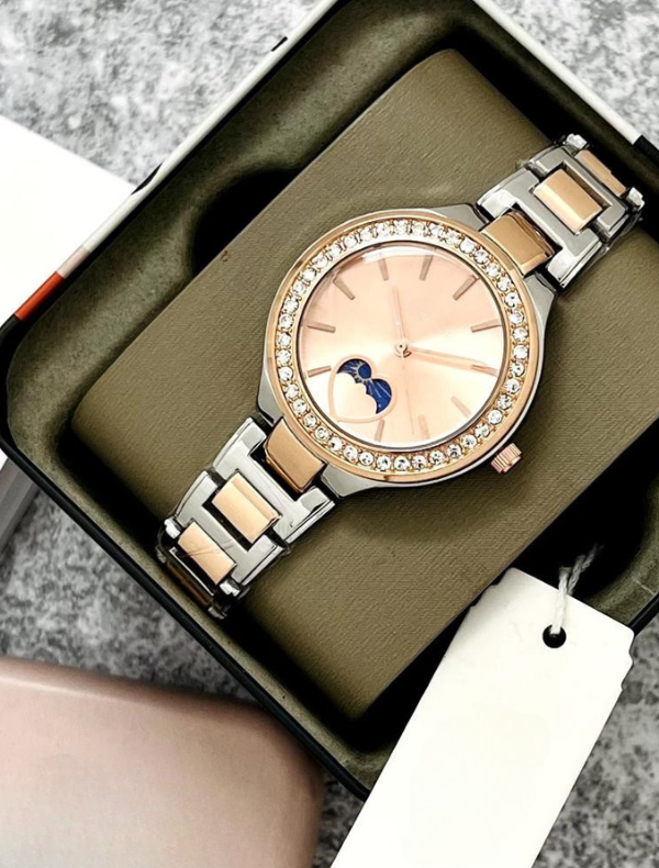 FOSIL - Rose Golden Watch with Quartz Machinery