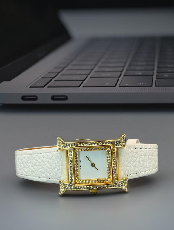 HERMES PARIS - Leather Watch with Quartz Movement