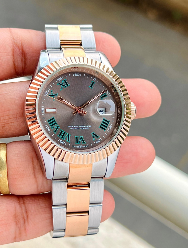 ROLAX OYSTER PERPETUAL DATE JUST - An Automatic Mechanism Metal Watch