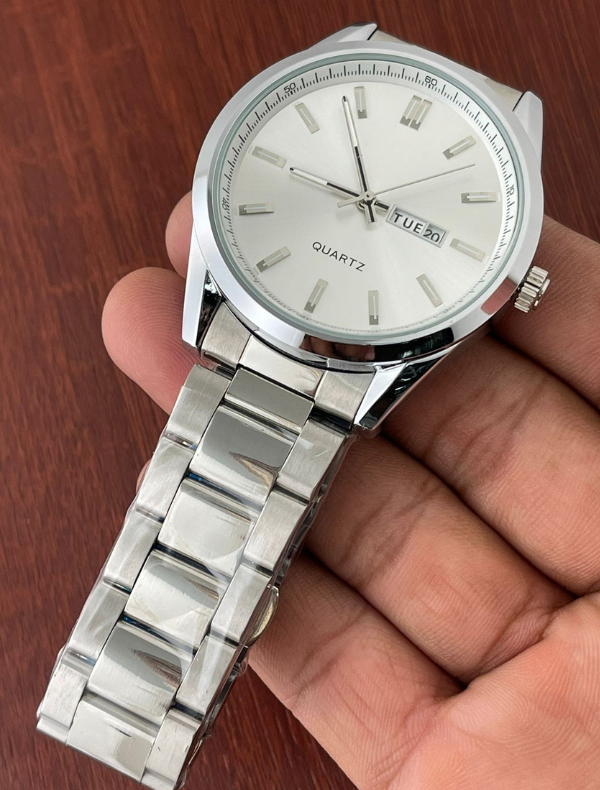 CARRIRA TEG HEUR - A Showcase of Metal Watches