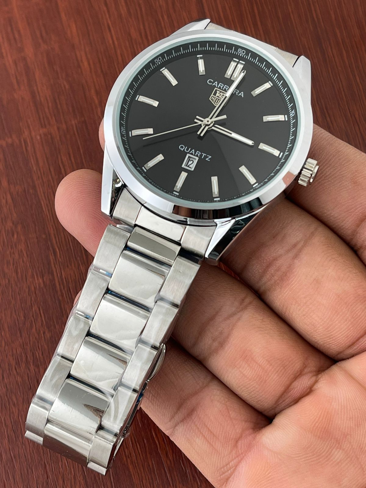 CARRERA TEG HEUR - A Showcase of Metal Watches