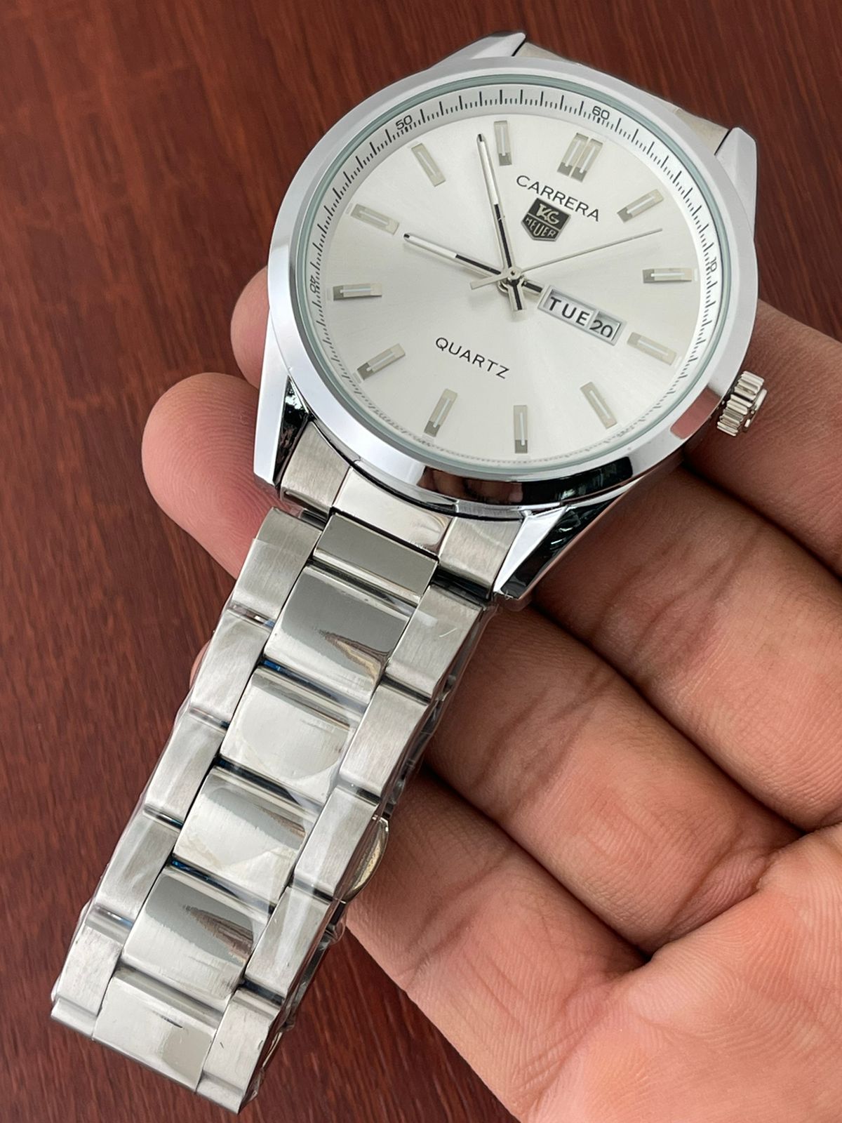 CARRERA TEG HEUR - A Showcase of Metal Watches