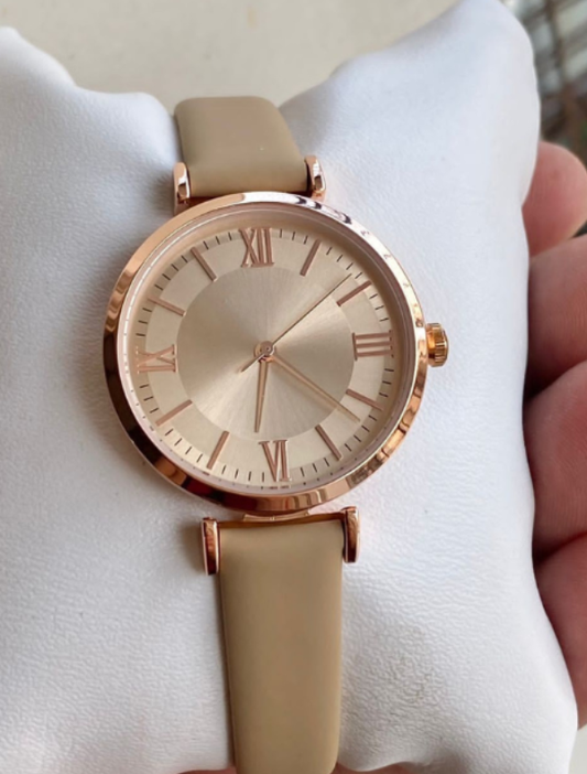 CURRAN BLENCE - Watches that Define Her Style