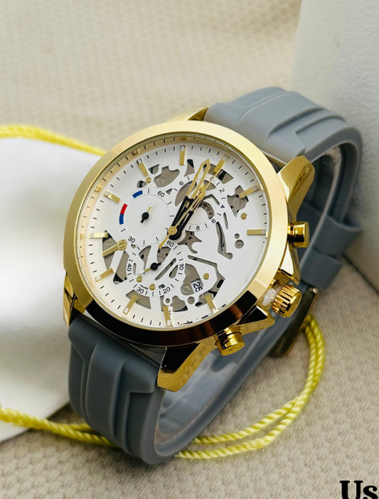TOMY HELFIGER - Silicon Symphony, Precision in Style