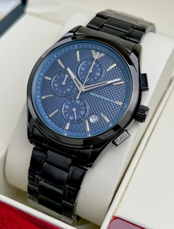 EMPORIO ARMANI - Metallic Majesty: Timepiece Elegance
