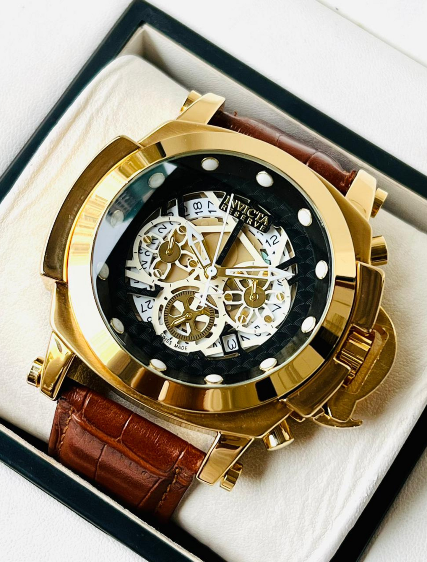 INVICTA RESERVE - High Premium Quality Golden Case Black Dial