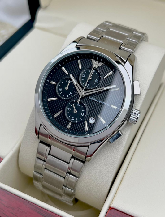 EMPORIO ARMANI - Metallic Majesty: Timepiece Elegance