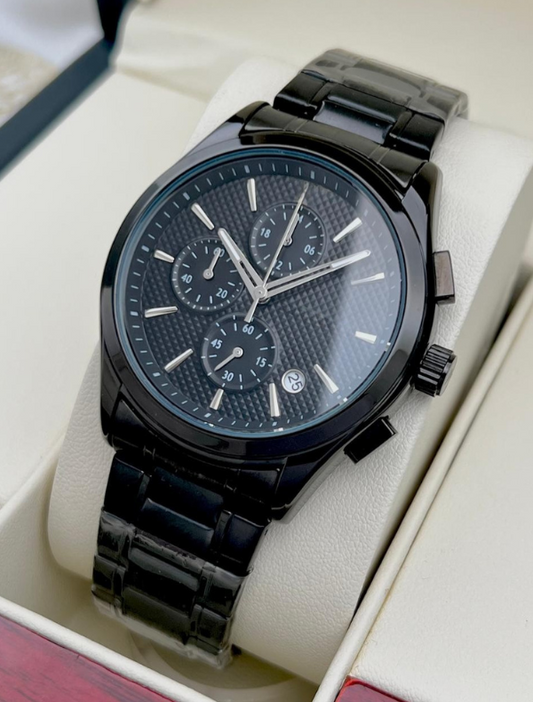 EMPIREO ARMANE - Metallic Majesty: Timepiece Elegance