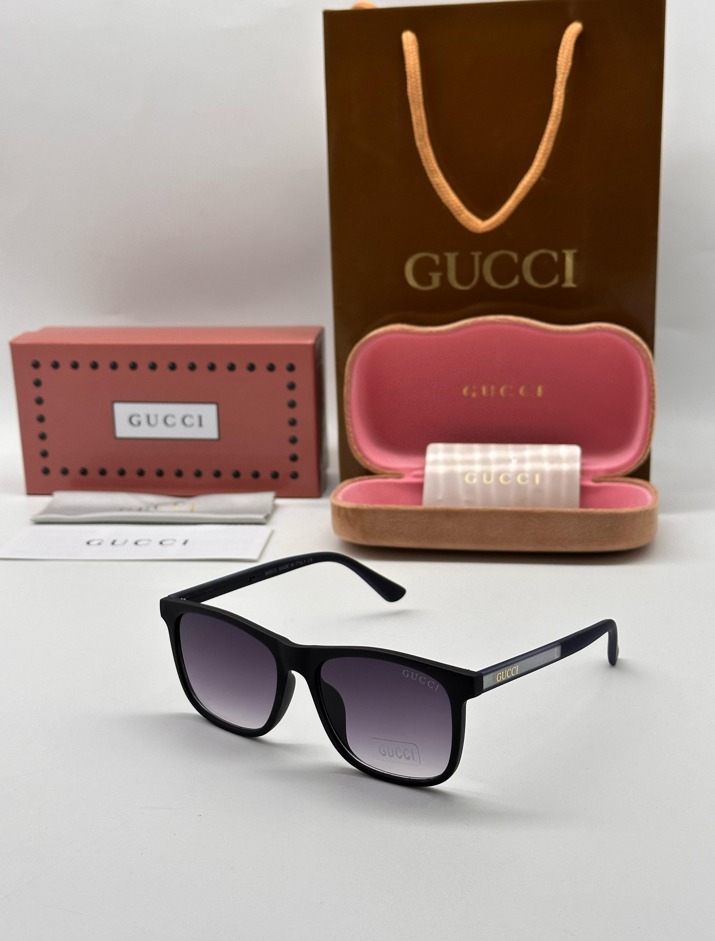 GUCCI - Runway Ready Sunnies