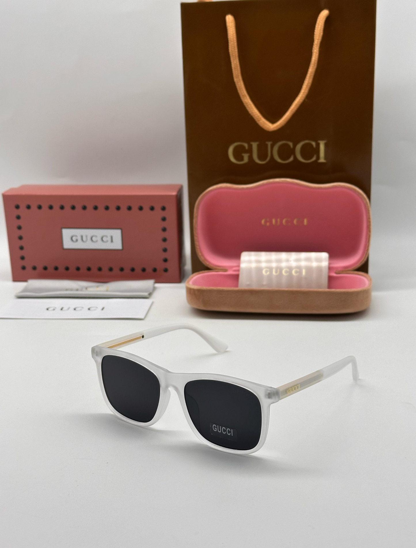 GUCCI - Runway Ready Sunnies