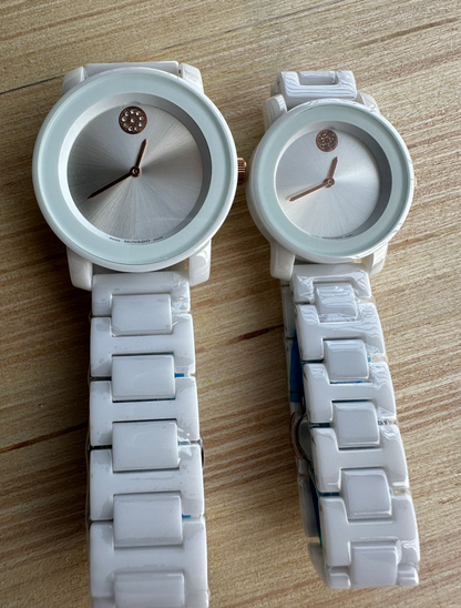 MOVADO - Museum White Evolutionary wrist